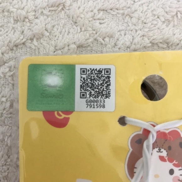 Hello Kitty Bear Keychain Bag Charm with Strap – Sanrio × Miniso Kawaii NWT - Picture 5 of 11